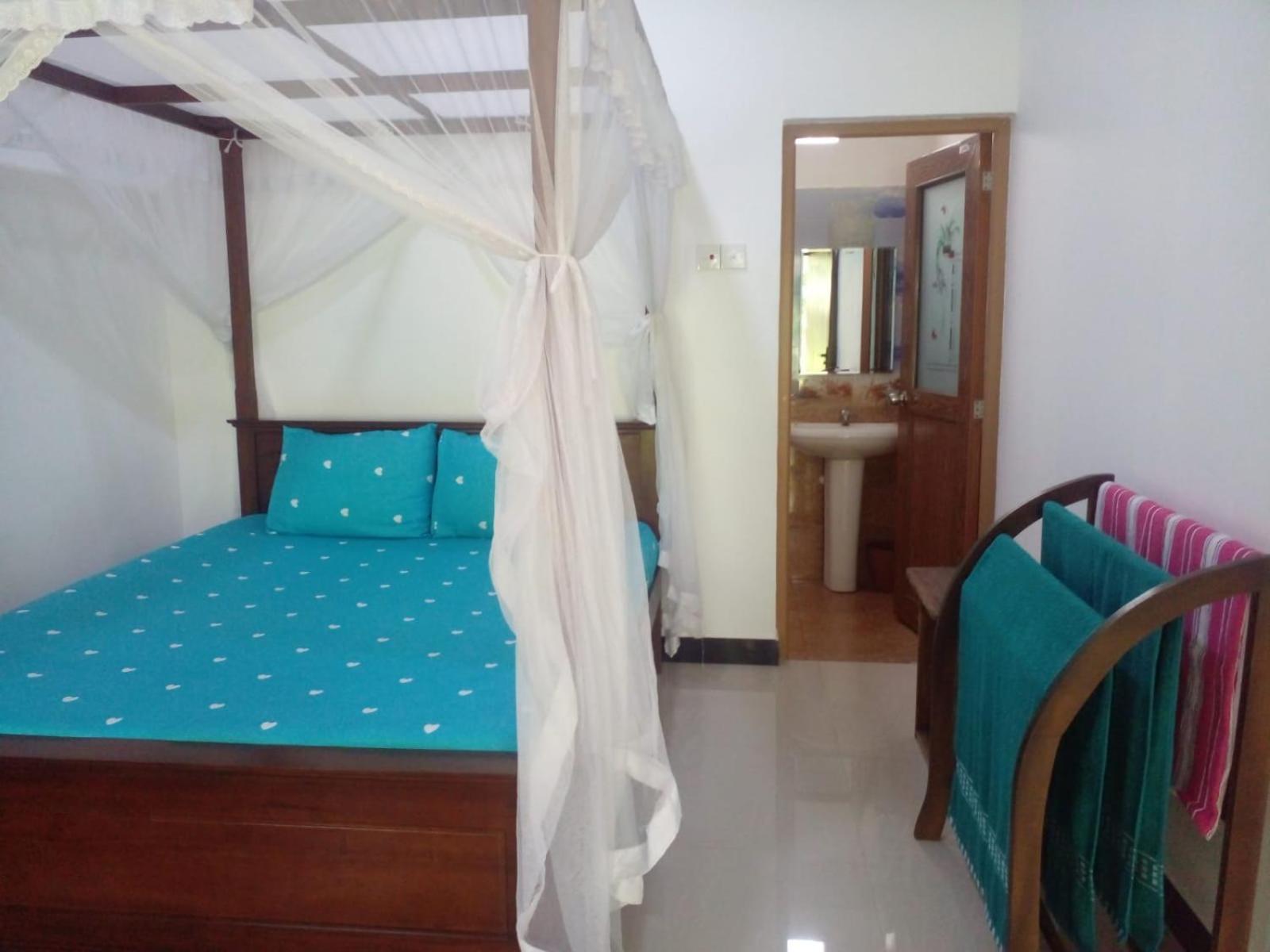 Bakery Family Guest House Mirissa Esterno foto